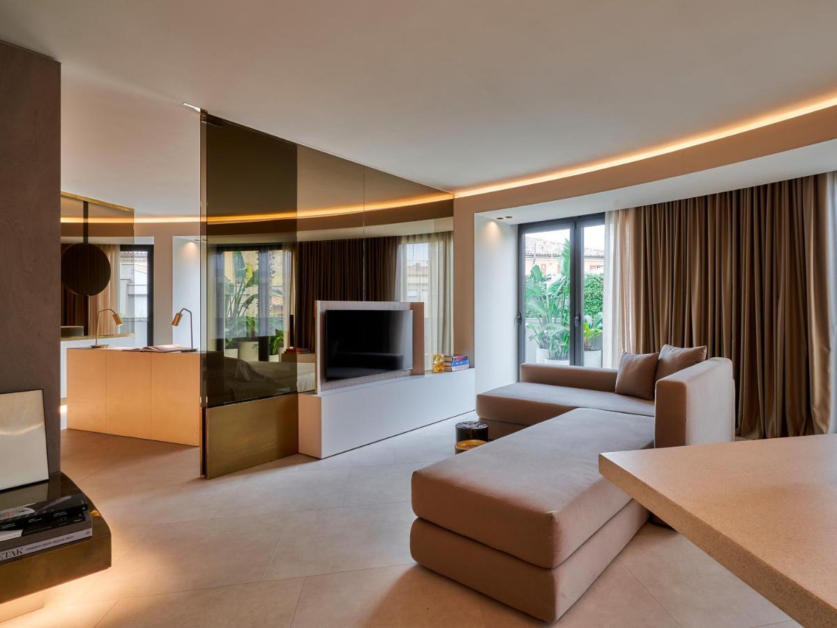 Le Residenze By Victoria Palace Cattolica Eksteriør bilde