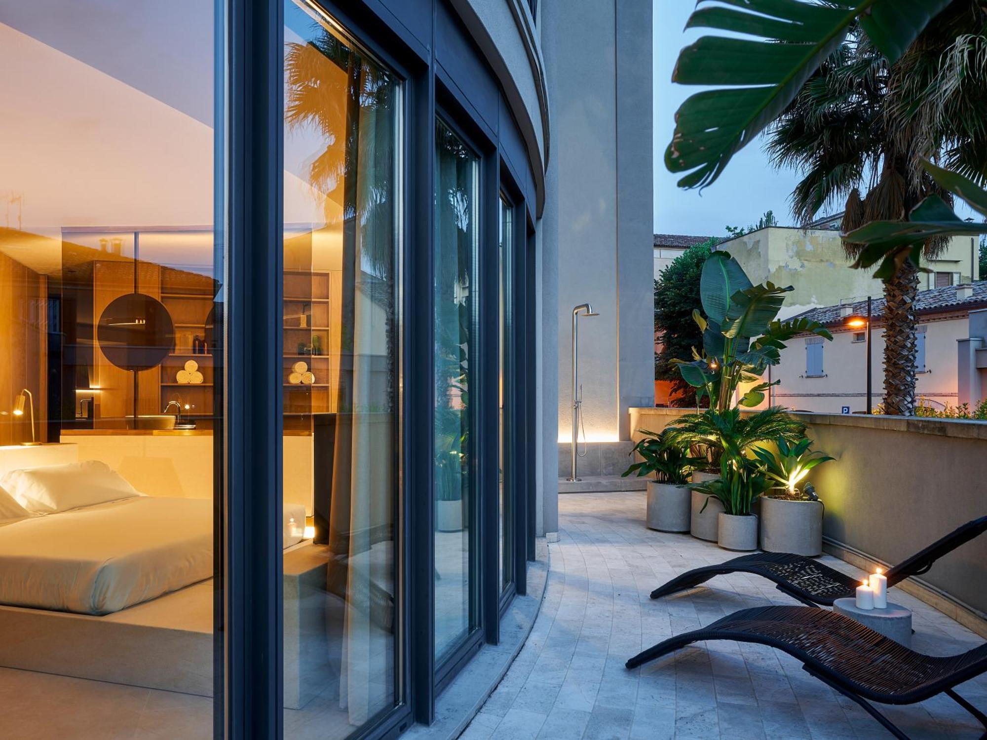 Le Residenze By Victoria Palace Cattolica Eksteriør bilde