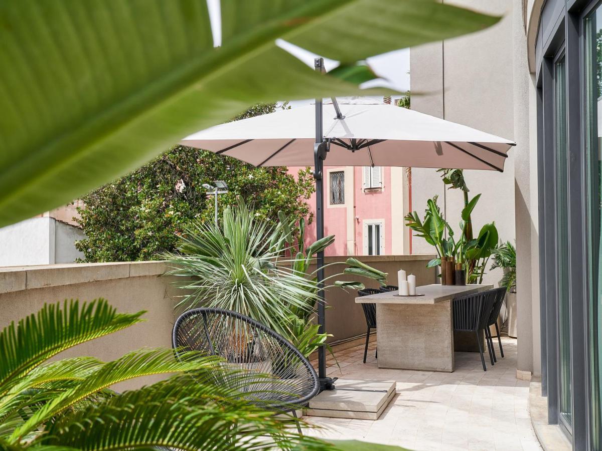 Le Residenze By Victoria Palace Cattolica Eksteriør bilde
